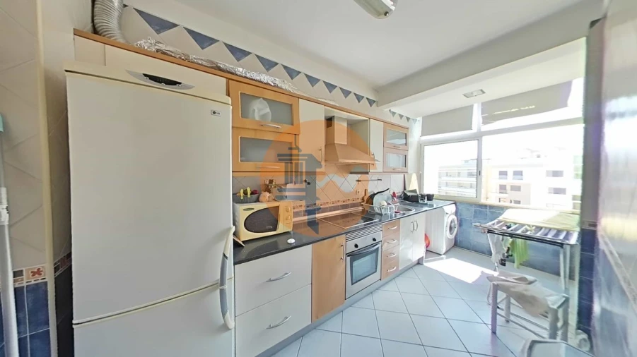 Apartamento T3 para Venda em Faro (Sé e São Pedro) Foto 8