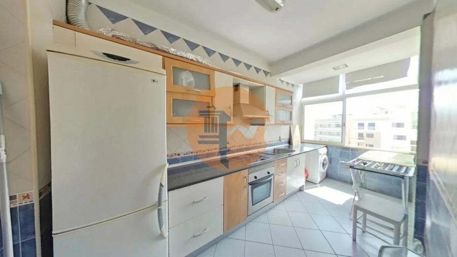 Apartamento T3 para Venda em Faro (Sé e São Pedro) Foto 3