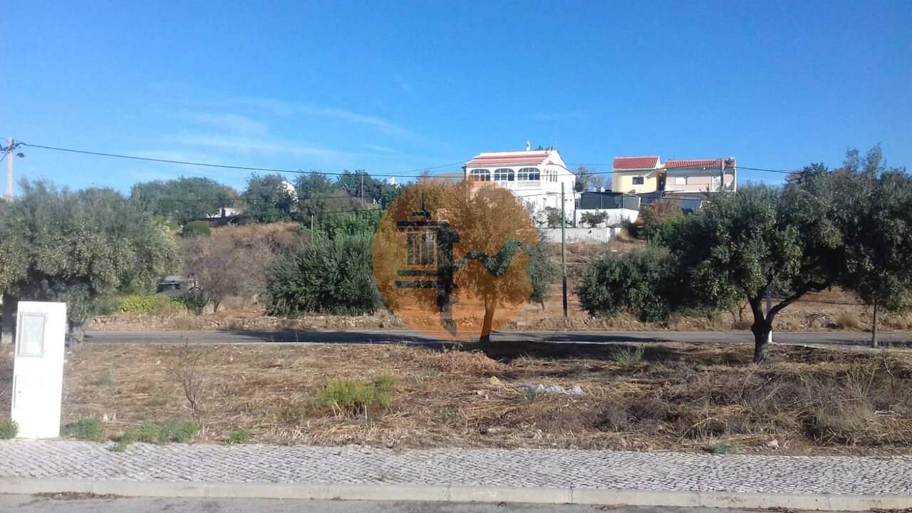 Terreno para Venda em Conceição e Estoi Foto 10