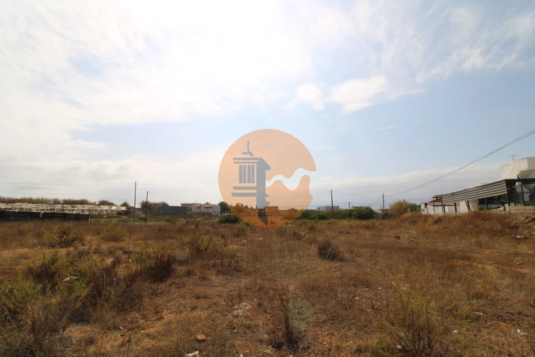 Terreno para Venda em Conceição e Estoi Foto 14