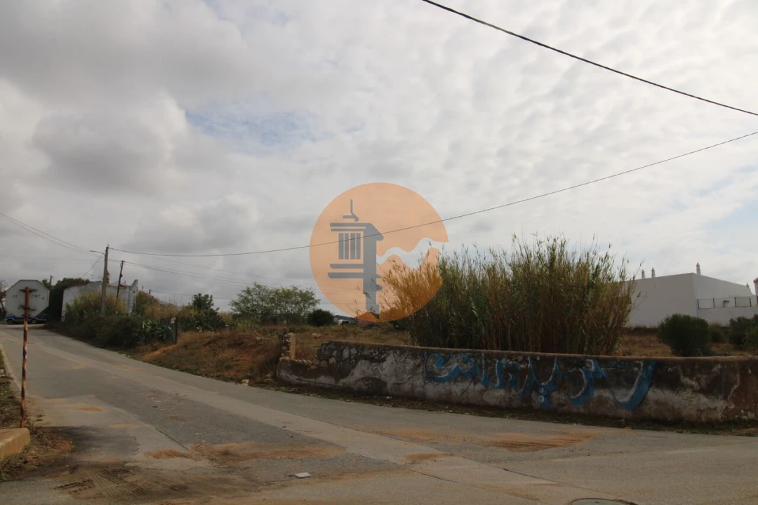 Terreno para Venda em Conceição e Estoi Foto 8