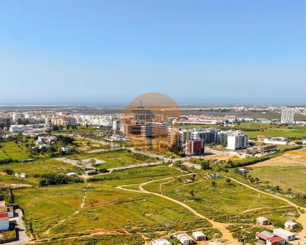 Terreno para Venda em Faro (Sé e São Pedro) Foto 3