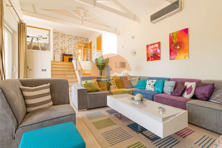 Moradia T3 para Venda em Estômbar e Parchal Foto 3