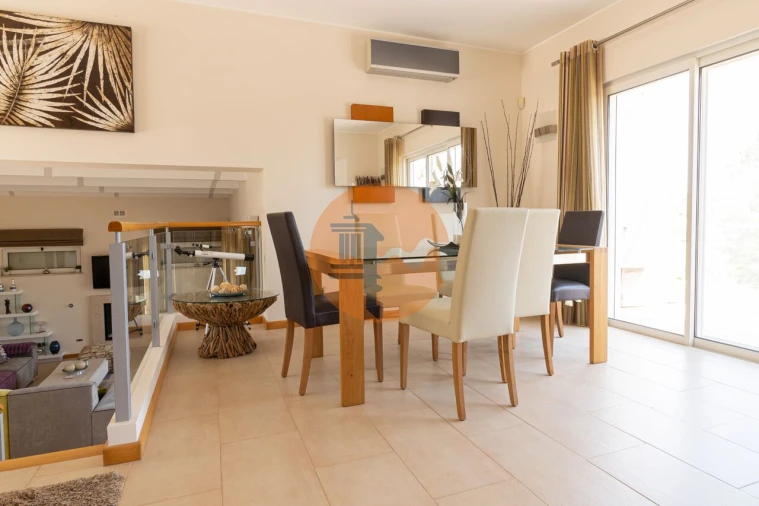 Moradia T3 para Venda em Estômbar e Parchal Foto 6