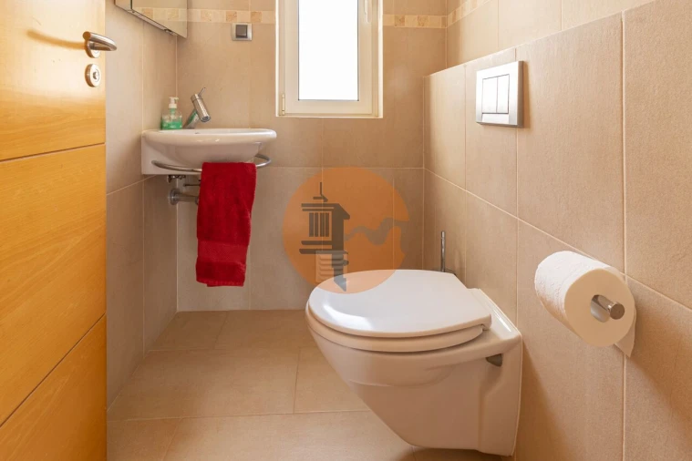 Moradia T3 para Venda em Estômbar e Parchal Foto 12