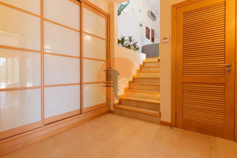 Moradia T3 para Venda em Estômbar e Parchal Foto 28