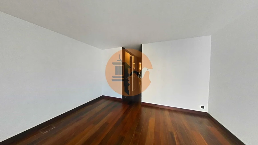 Apartamento T4 para Venda em Alcantara Foto 45