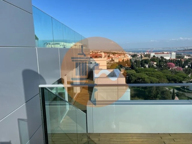 Apartamento T4 para Venda em Alcantara Foto 56