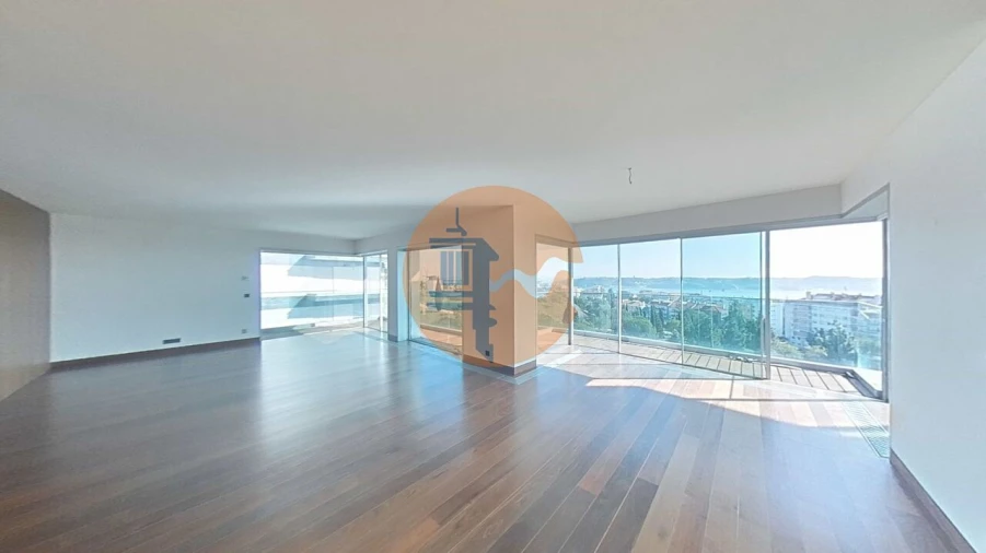 Apartamento T4 para Venda em Alcantara Foto 38