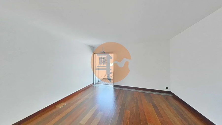 Apartamento T4 para Venda em Alcantara Foto 49