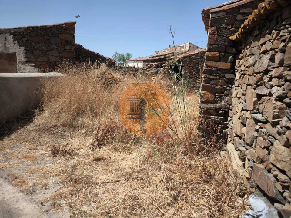 Moradia T2 para Venda em Alcoutim e Pereiro Foto 19