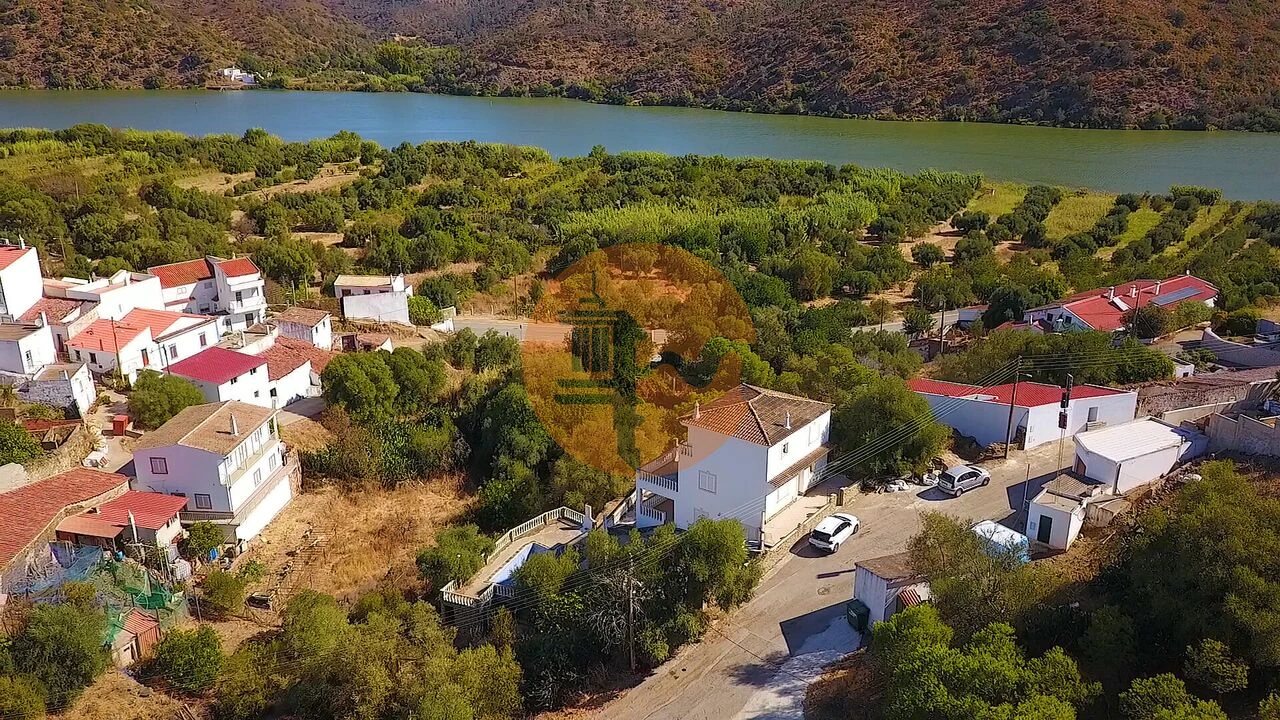 Moradia T2 para Venda em Alcoutim e Pereiro Foto 4