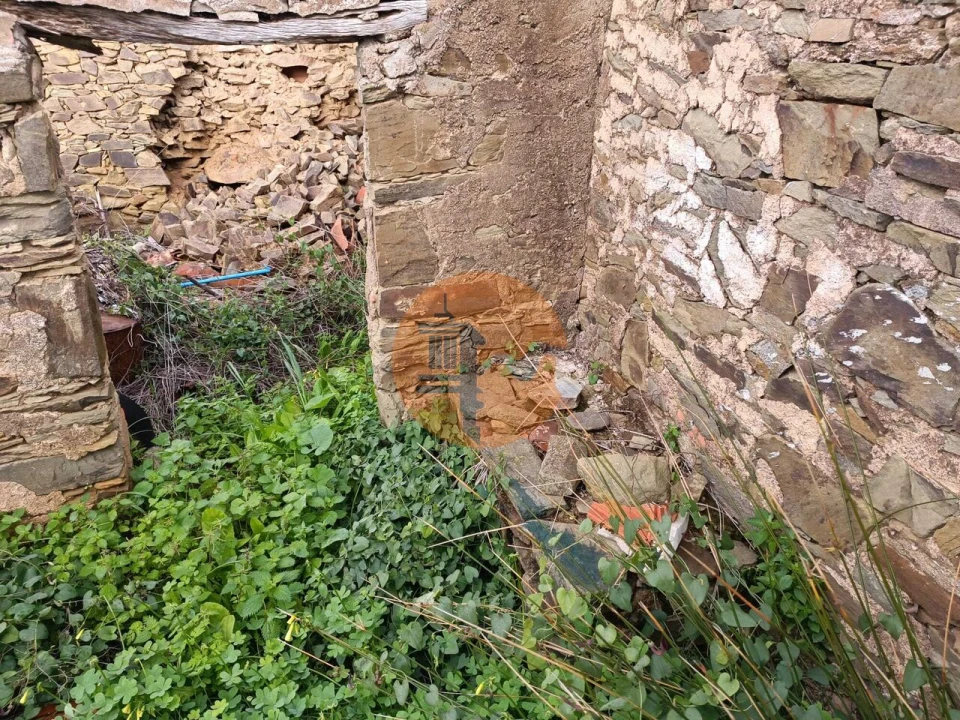 Moradia T1 para Venda em Alcoutim e Pereiro Foto 25