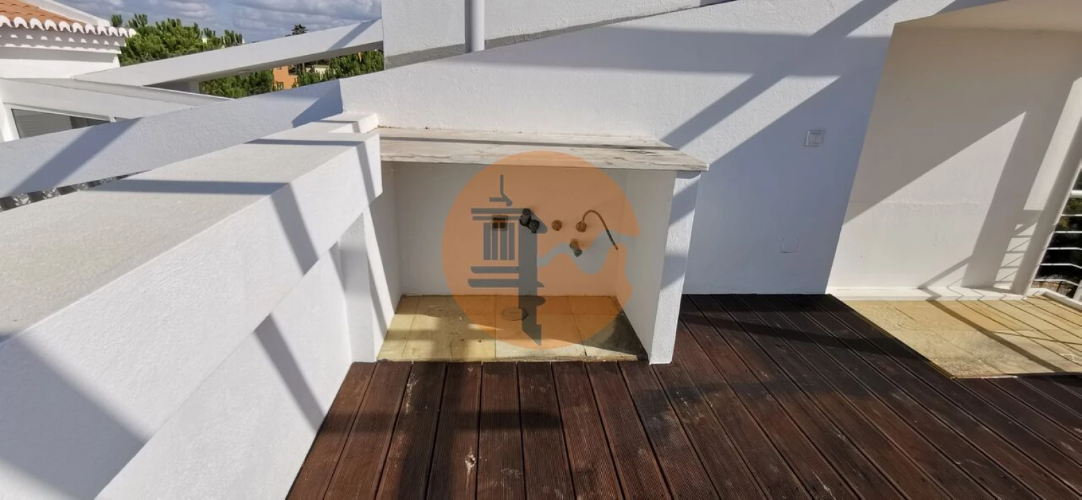 Moradia T2 para Venda em Lagoa e Carvoeiro Foto 9