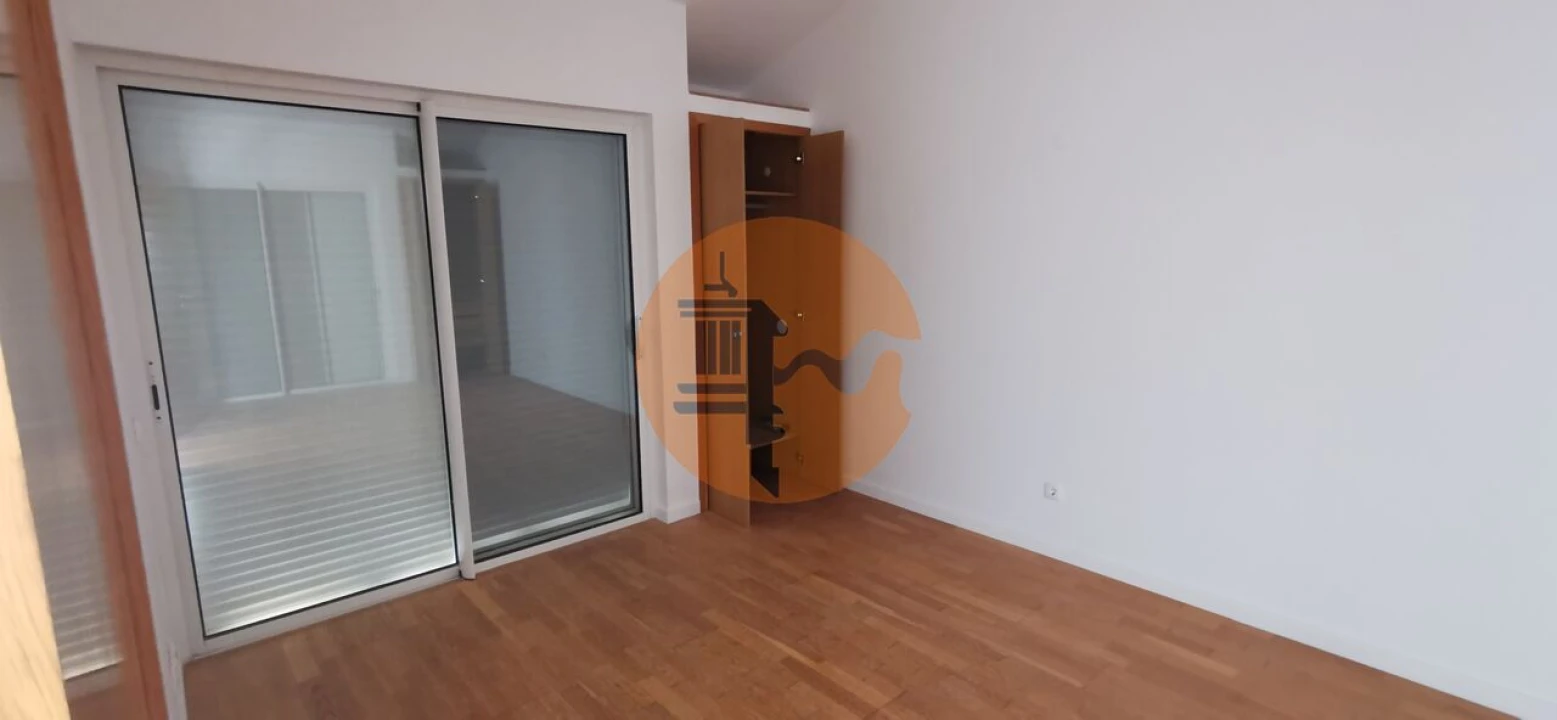 Moradia T2 para Venda em Lagoa e Carvoeiro Foto 34