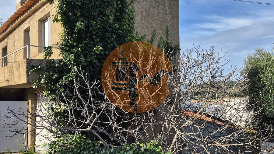 Moradia T3 para Venda em Alcoutim e Pereiro