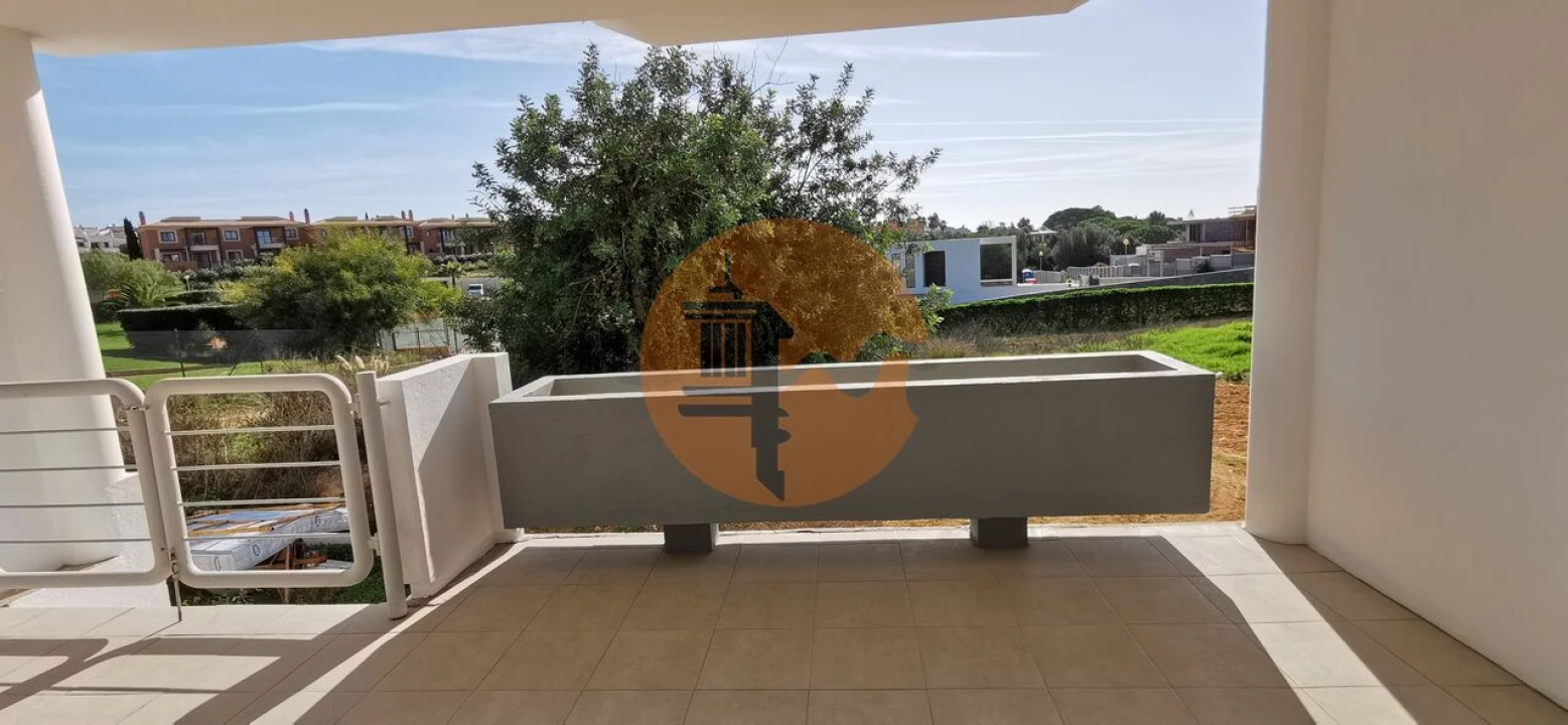 Moradia T2 para Venda em Lagoa e Carvoeiro Foto 3