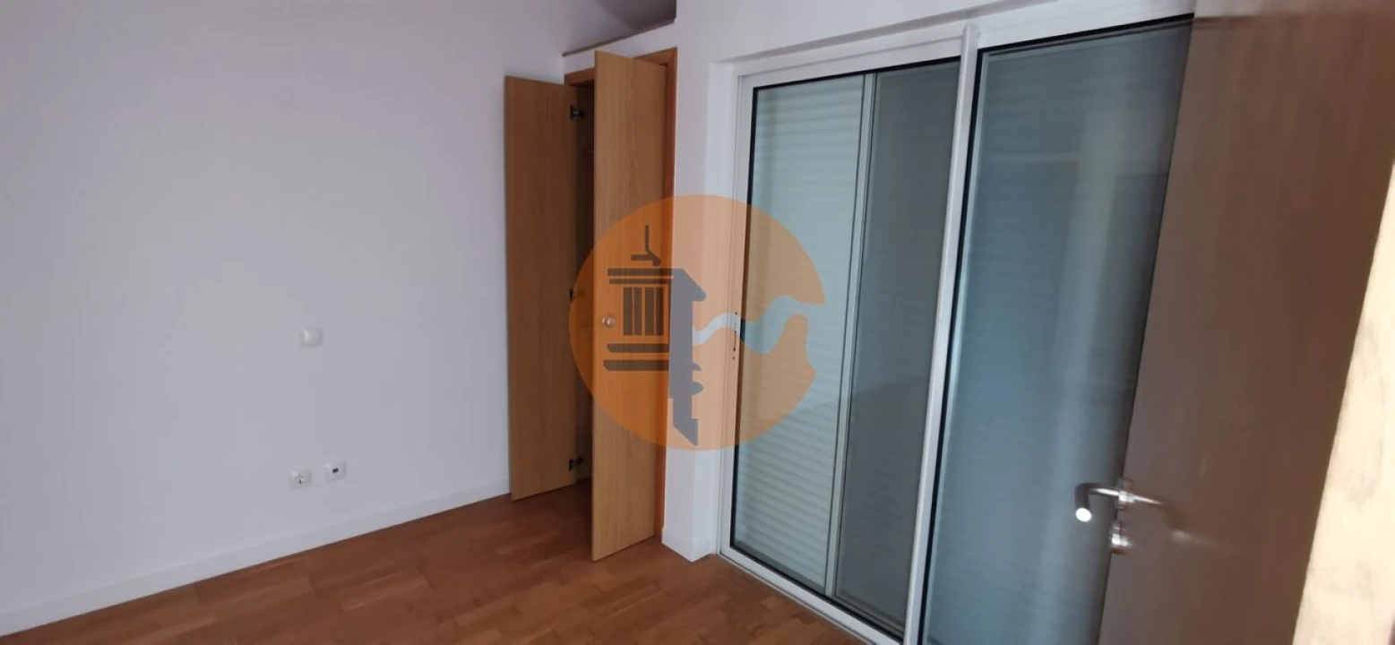 Moradia T2 para Venda em Lagoa e Carvoeiro Foto 31