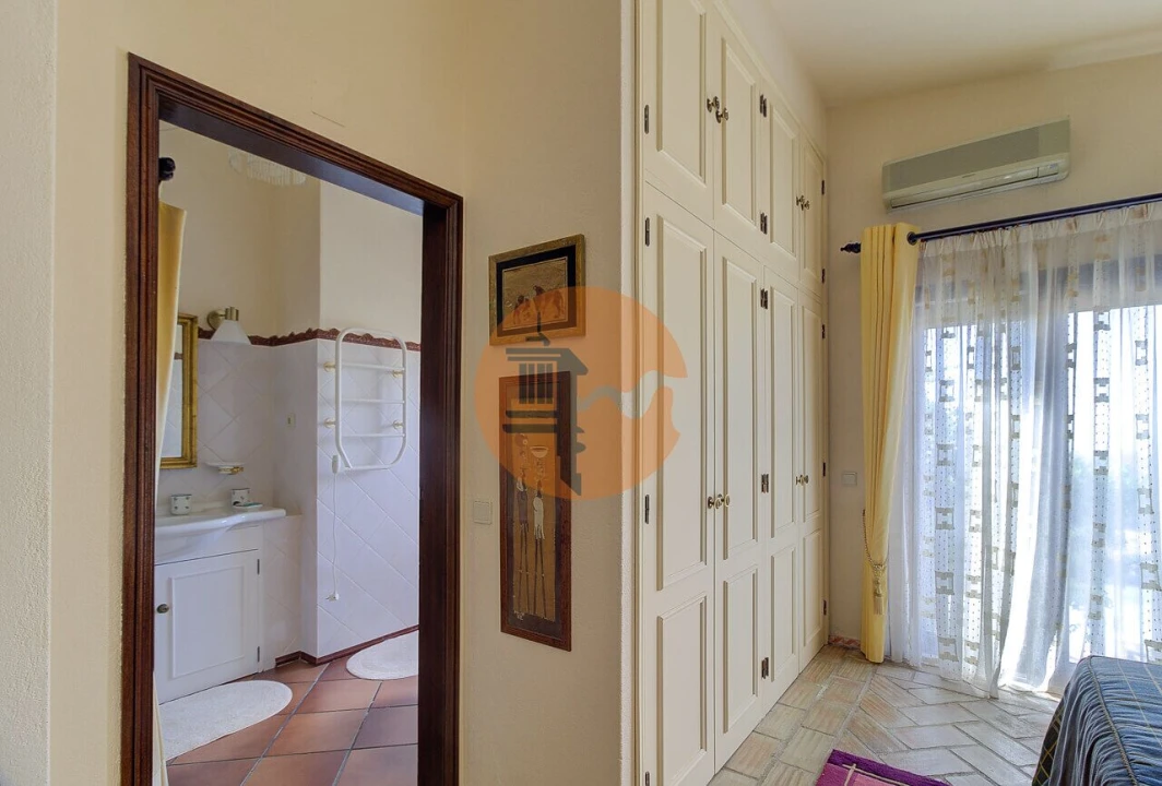 Moradia T4 para Venda em Conceição e Estoi Foto 48