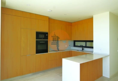 Moradia T4 para Venda em Tavira (Santa Maria e Santiago)