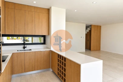 Moradia T4 para Venda em Tavira (Santa Maria e Santiago)