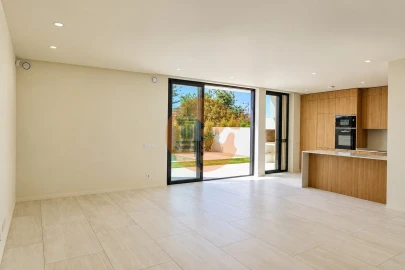 Moradia T4 para Venda em Tavira (Santa Maria e Santiago)