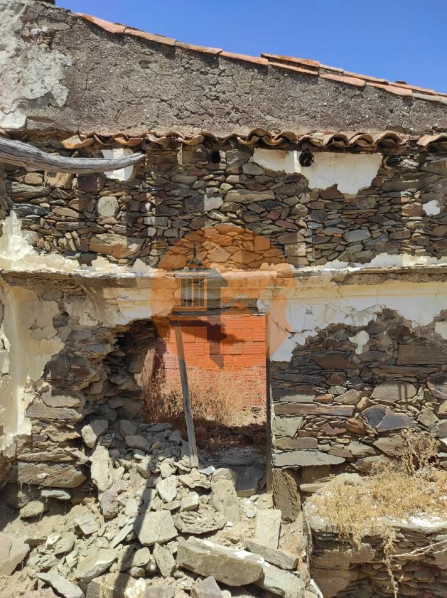 Moradia T2 para Venda em Alcoutim e Pereiro Foto 26