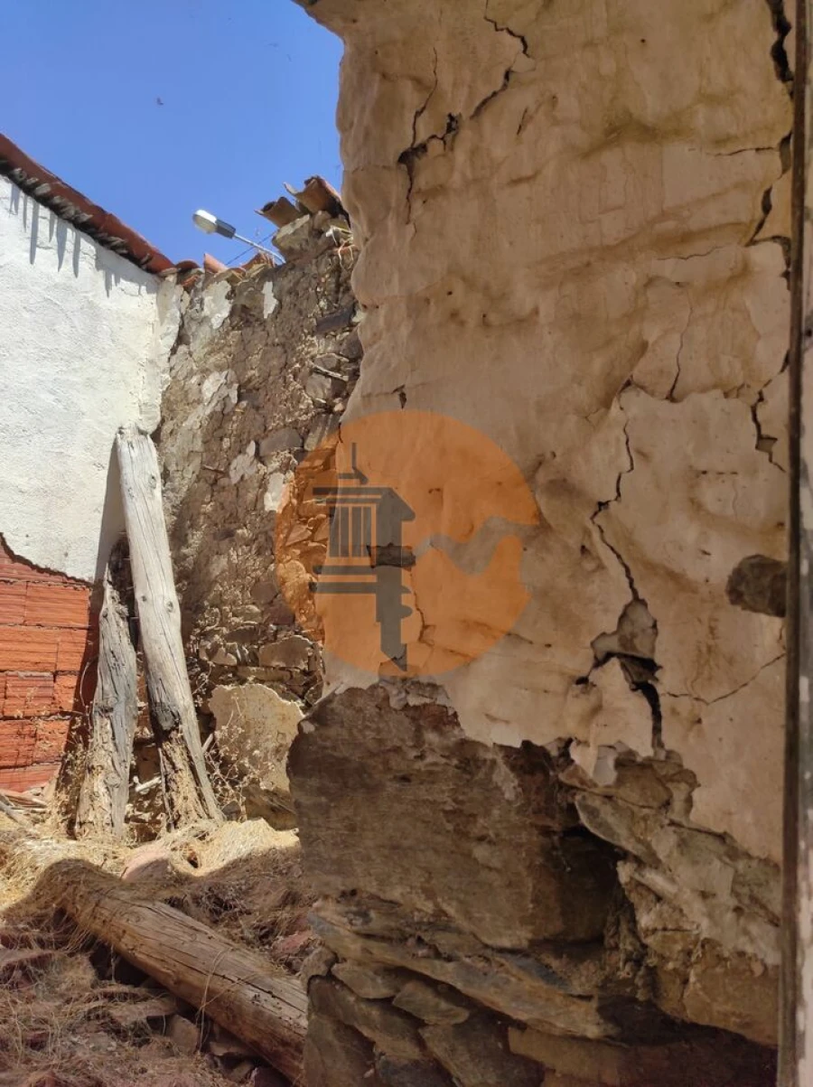 Moradia T2 para Venda em Alcoutim e Pereiro Foto 34