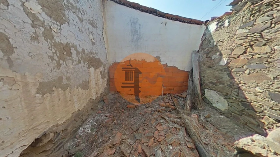 Moradia T2 para Venda em Alcoutim e Pereiro Foto 37