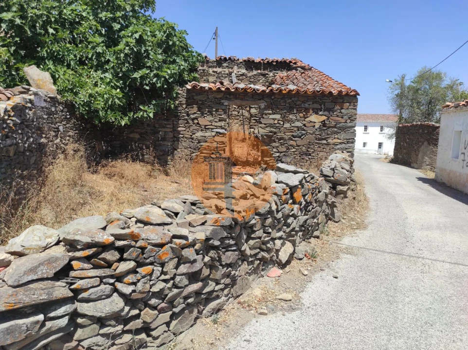 Moradia T2 para Venda em Alcoutim e Pereiro Foto 2