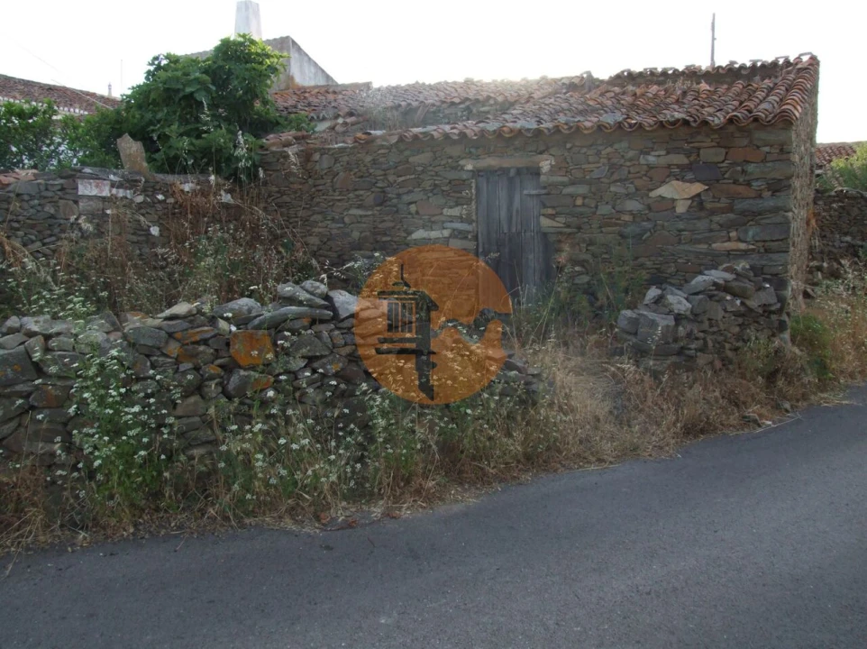 Moradia T2 para Venda em Alcoutim e Pereiro Foto 7