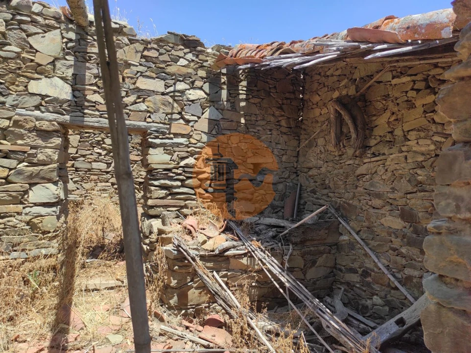 Moradia T2 para Venda em Alcoutim e Pereiro Foto 19