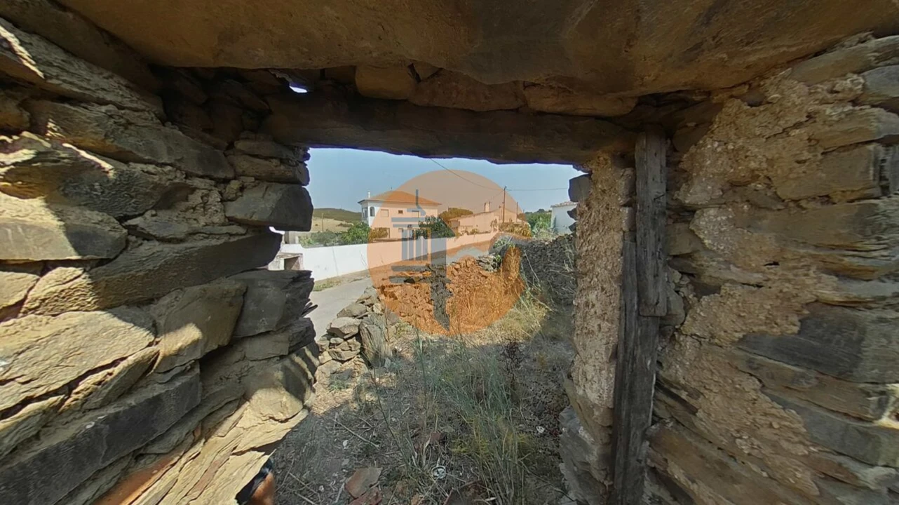 Moradia T2 para Venda em Alcoutim e Pereiro Foto 39