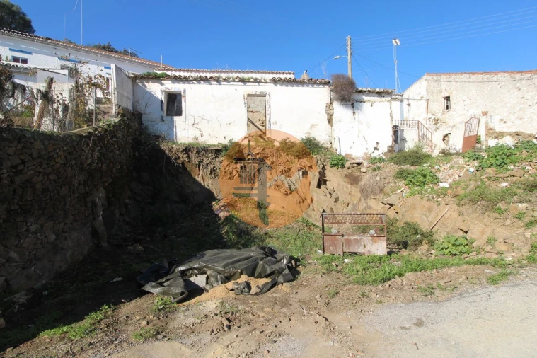 Moradia T1 para Venda em Alcoutim e Pereiro Foto 5