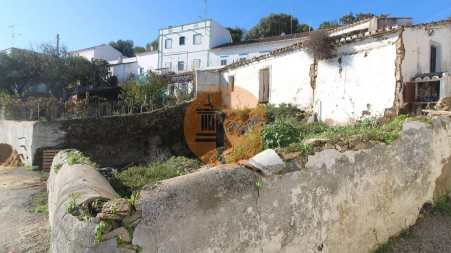 Moradia T1 para Venda em Alcoutim e Pereiro
