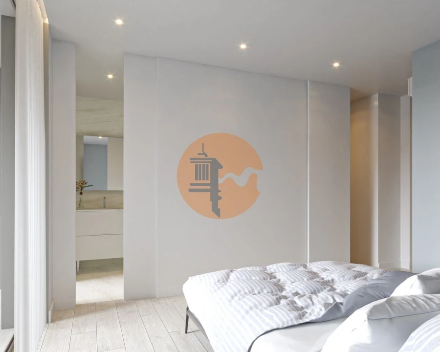 Apartamento T4 para Venda em Faro (Sé e São Pedro) Foto 3