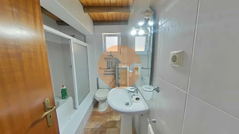 Moradia T2 para Venda em Conceição e Estoi