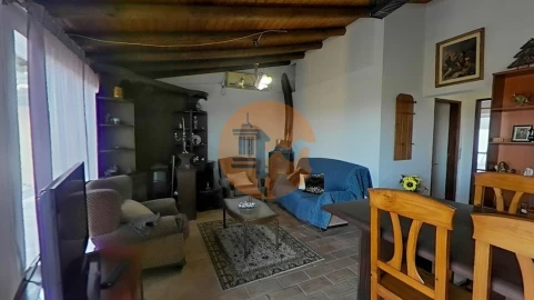 Moradia T2 para Venda em Conceição e Estoi
