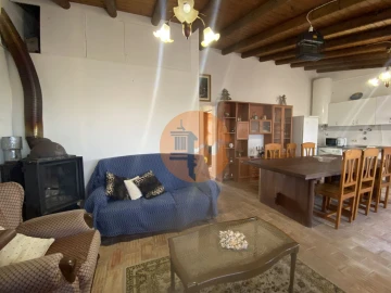 Moradia T2 para Venda em Conceição e Estoi