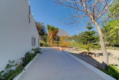 Quinta T5 para Venda em Luz de Tavira e Santo Estêvão