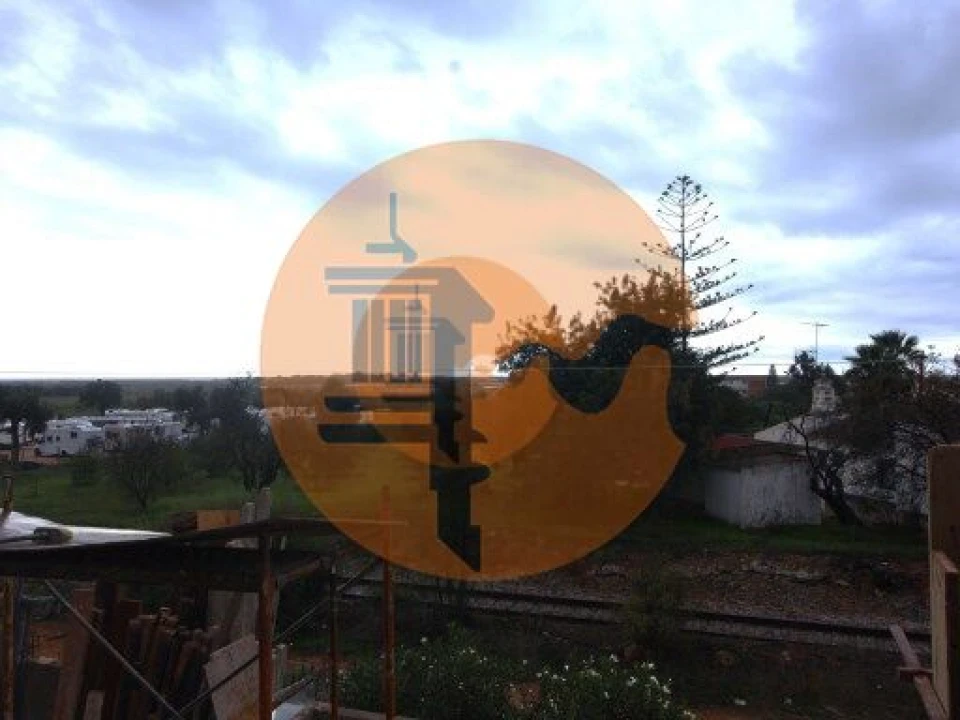 Moradia T4 para Venda em Tavira (Santa Maria e Santiago) Foto 3