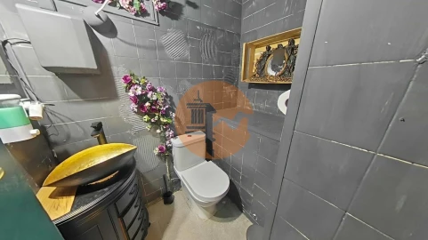 Loja para Trespasse em Faro (Sé e São Pedro)