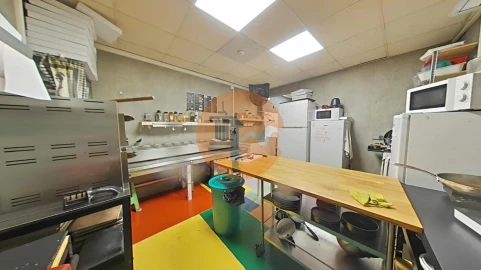 Loja para Trespasse em Faro (Sé e São Pedro)