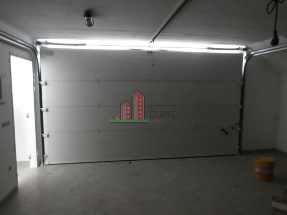 Moradia T5 para Venda em Antuzede e Vil de Matos Foto 18