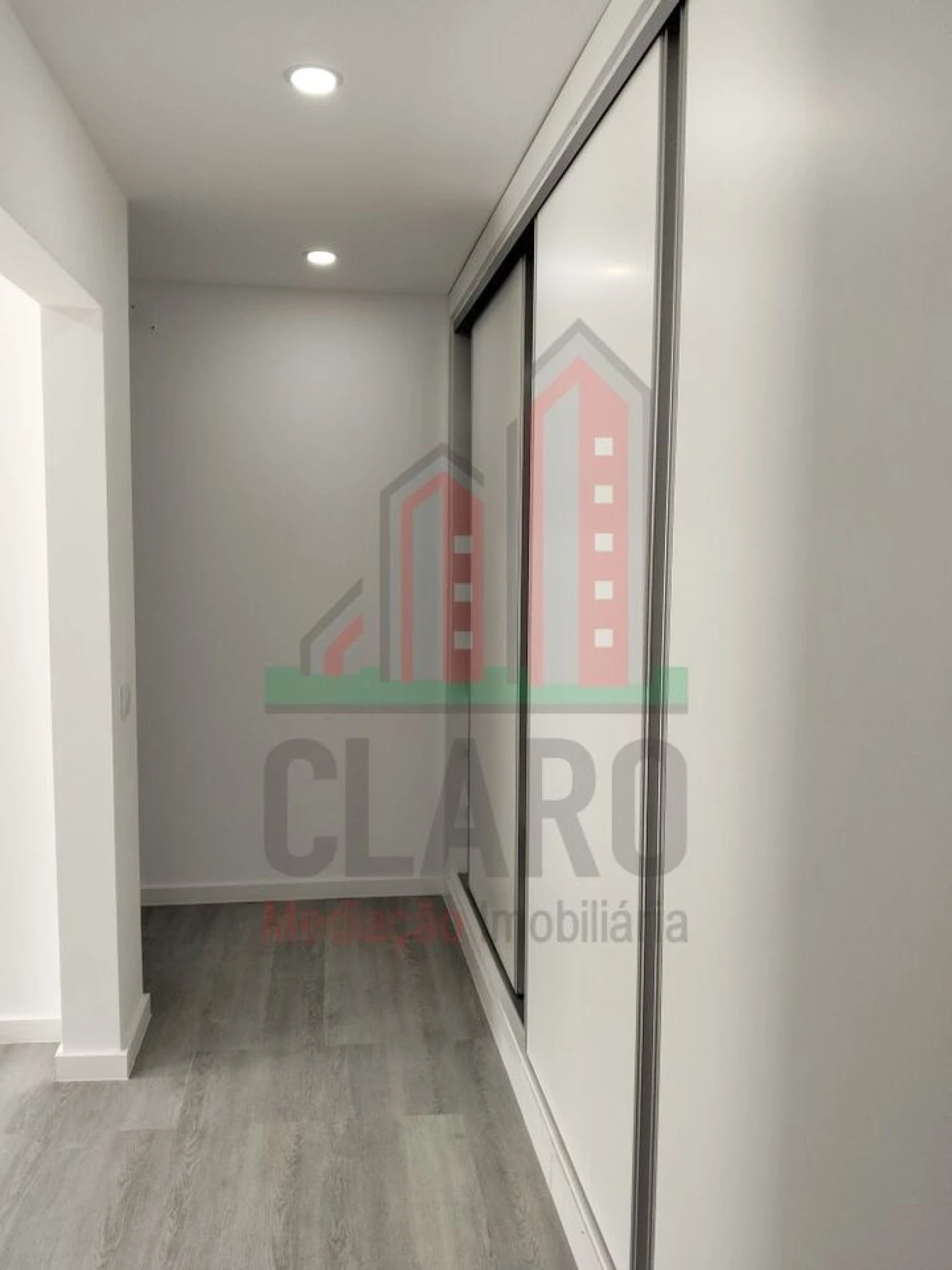 Apartamento T3 para Venda em Santa Clara e Castelo Viegas Foto 15