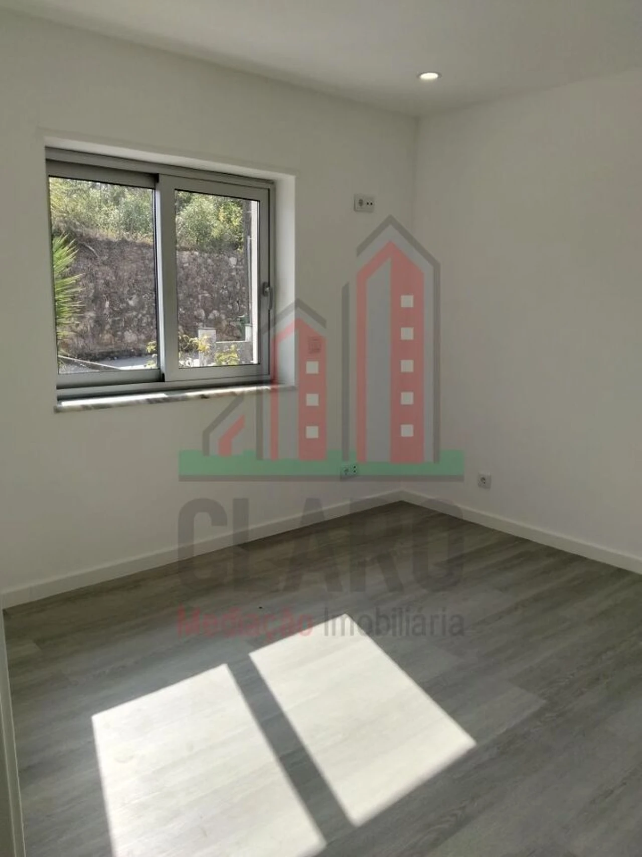 Apartamento T3 para Venda em Santa Clara e Castelo Viegas Foto 13
