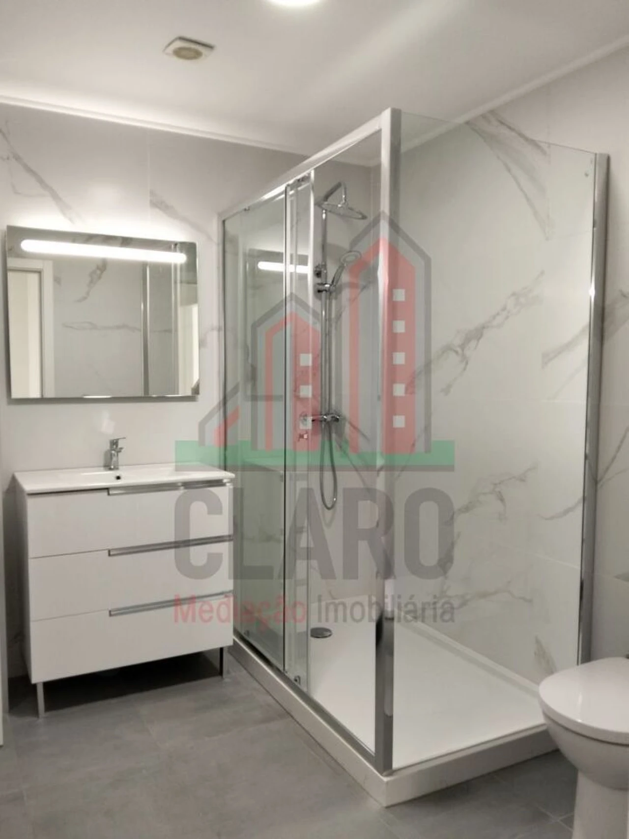 Apartamento T3 para Venda em Santa Clara e Castelo Viegas Foto 10