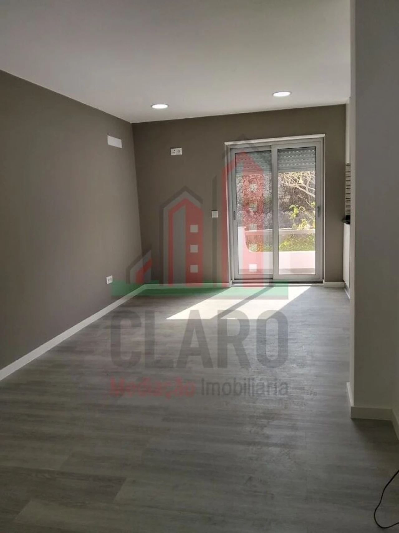 Apartamento T3 para Venda em Santa Clara e Castelo Viegas Foto 7