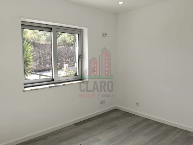 Apartamento T3 para Venda em Santa Clara e Castelo Viegas Foto 20