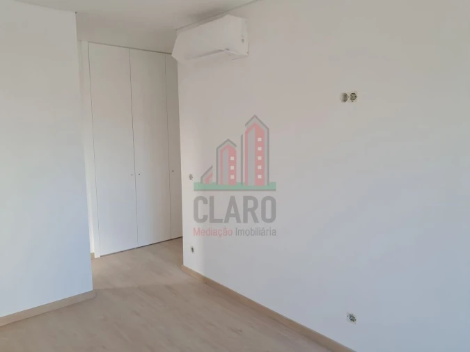 Apartamento T3 para Venda em Condeixa-A-Velha e Condeixa-A-Nova Foto 7
